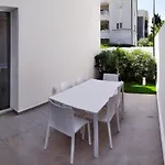 The Palm מלון דירות ריצ'יונה